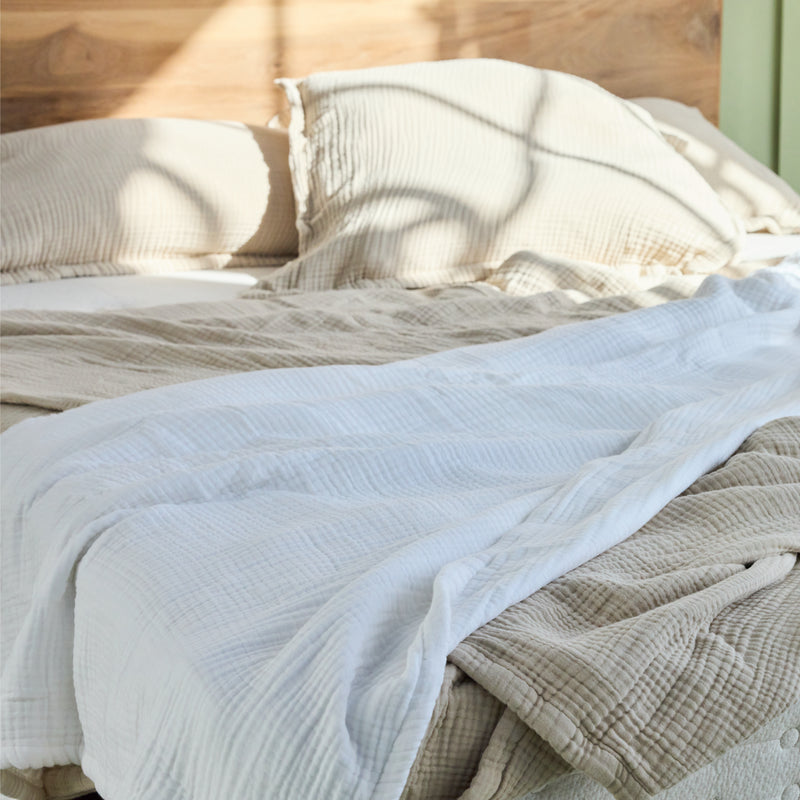 Organic Cotton Gauze Blanket | Avocado Green Mattress