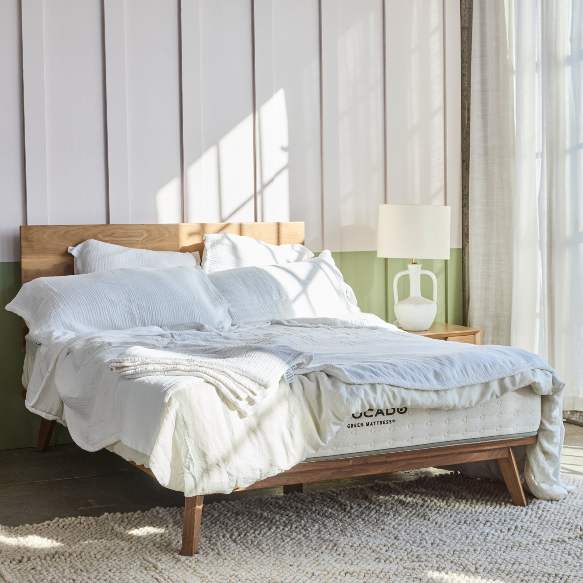 Organic Cotton Gauze Blanket Avocado Green Mattress