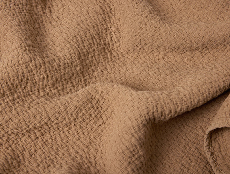 Coyuchi Cascade Matelasse Blanket - Thumbnail 4