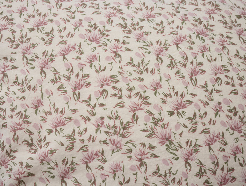 Coyuchi Percale Pillowcases - Thumbnail 2