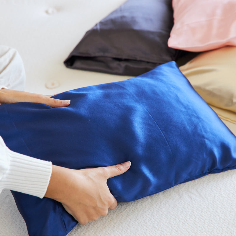 Mini Silk Pillowcase Avocado Green Mattress® - Main Image