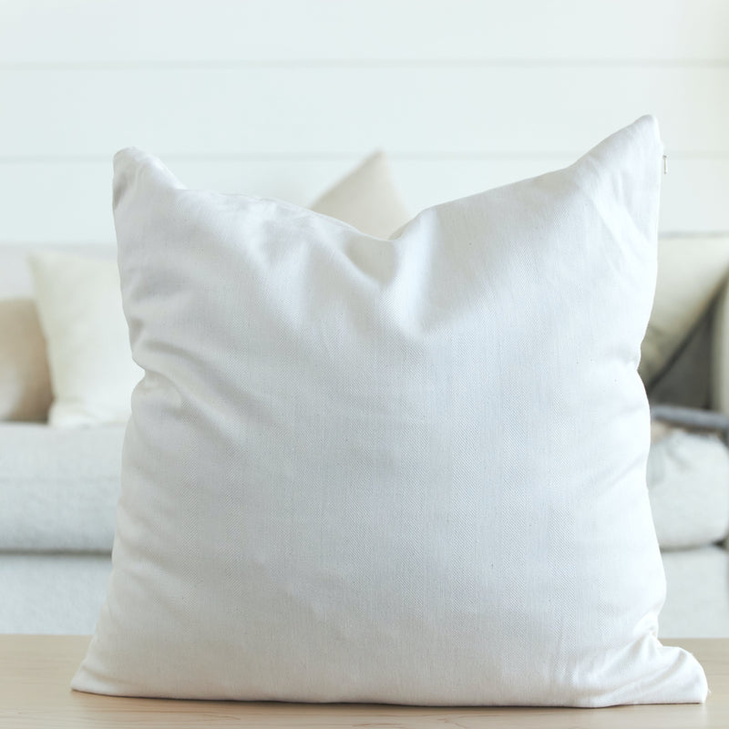 White Throw Pillows 